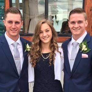 Meet your Posher, Drew